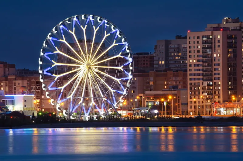 "Around the World" Ferris Wheel