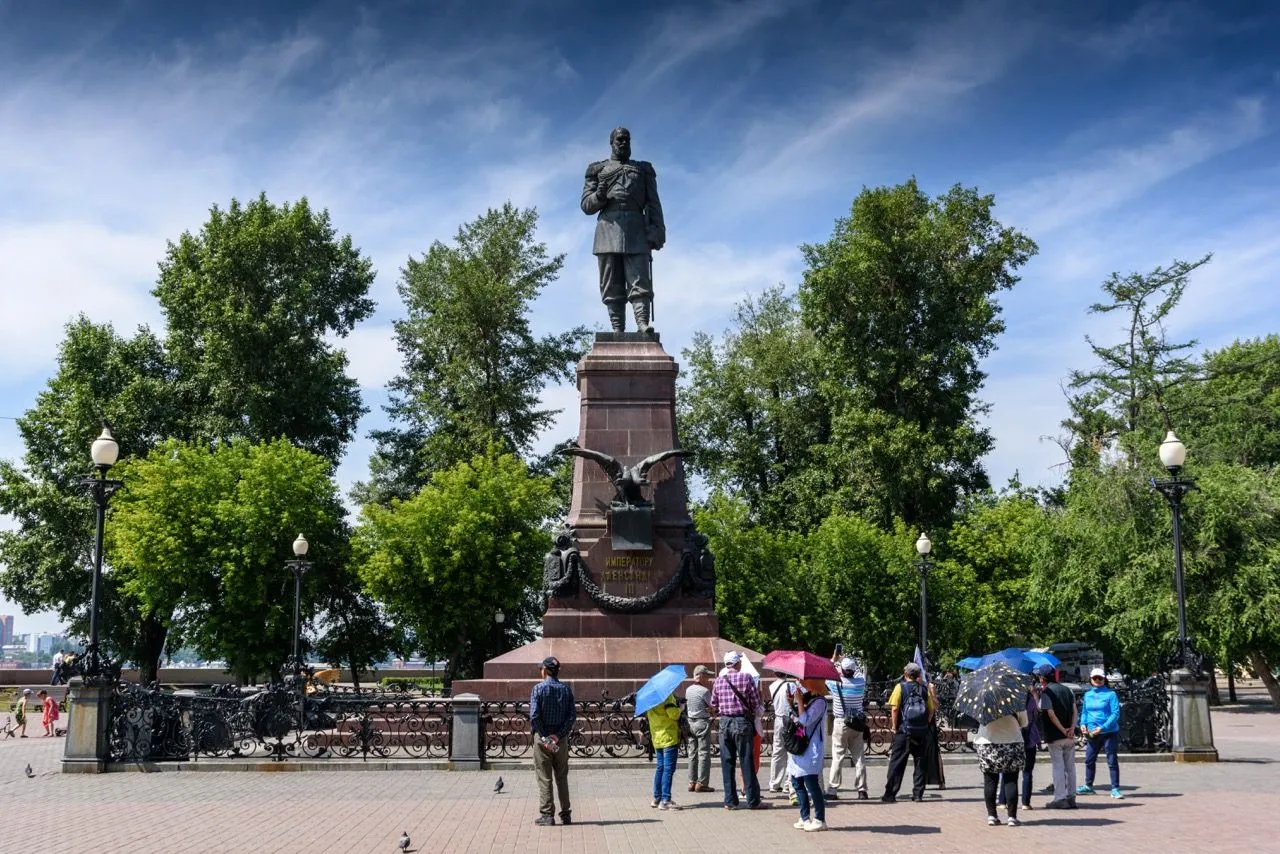 Monument to Alexander III