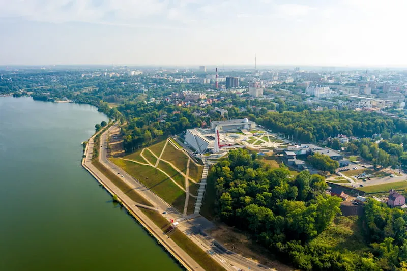 Embankment of the Yachenskoye Reservoir