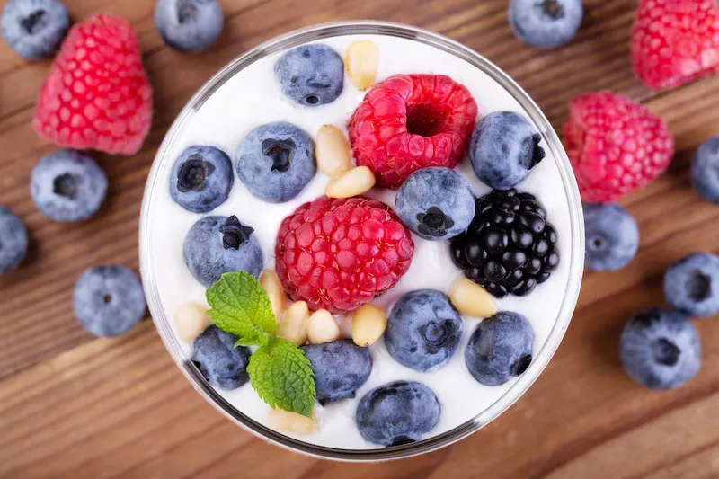 Desserts with pine nuts and wild berries