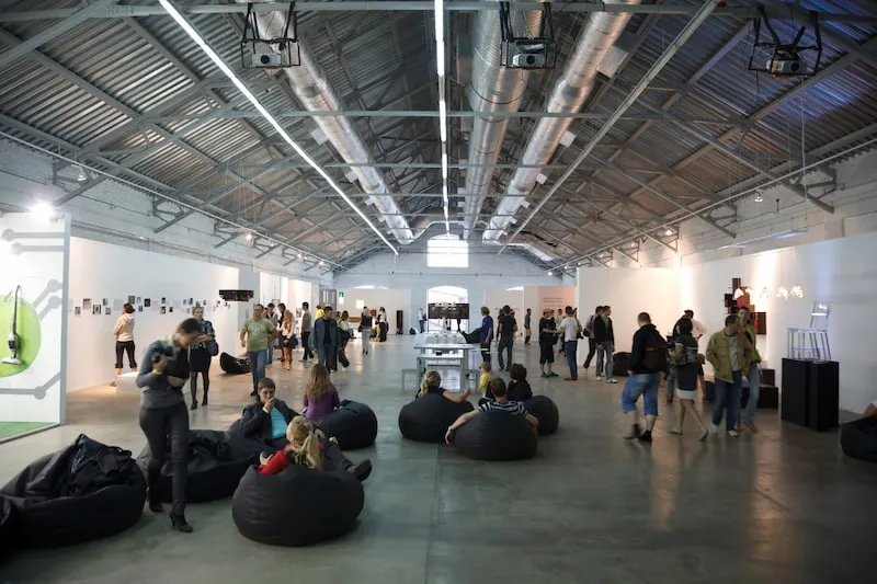 Visit a Free Contemporary Art Exhibition