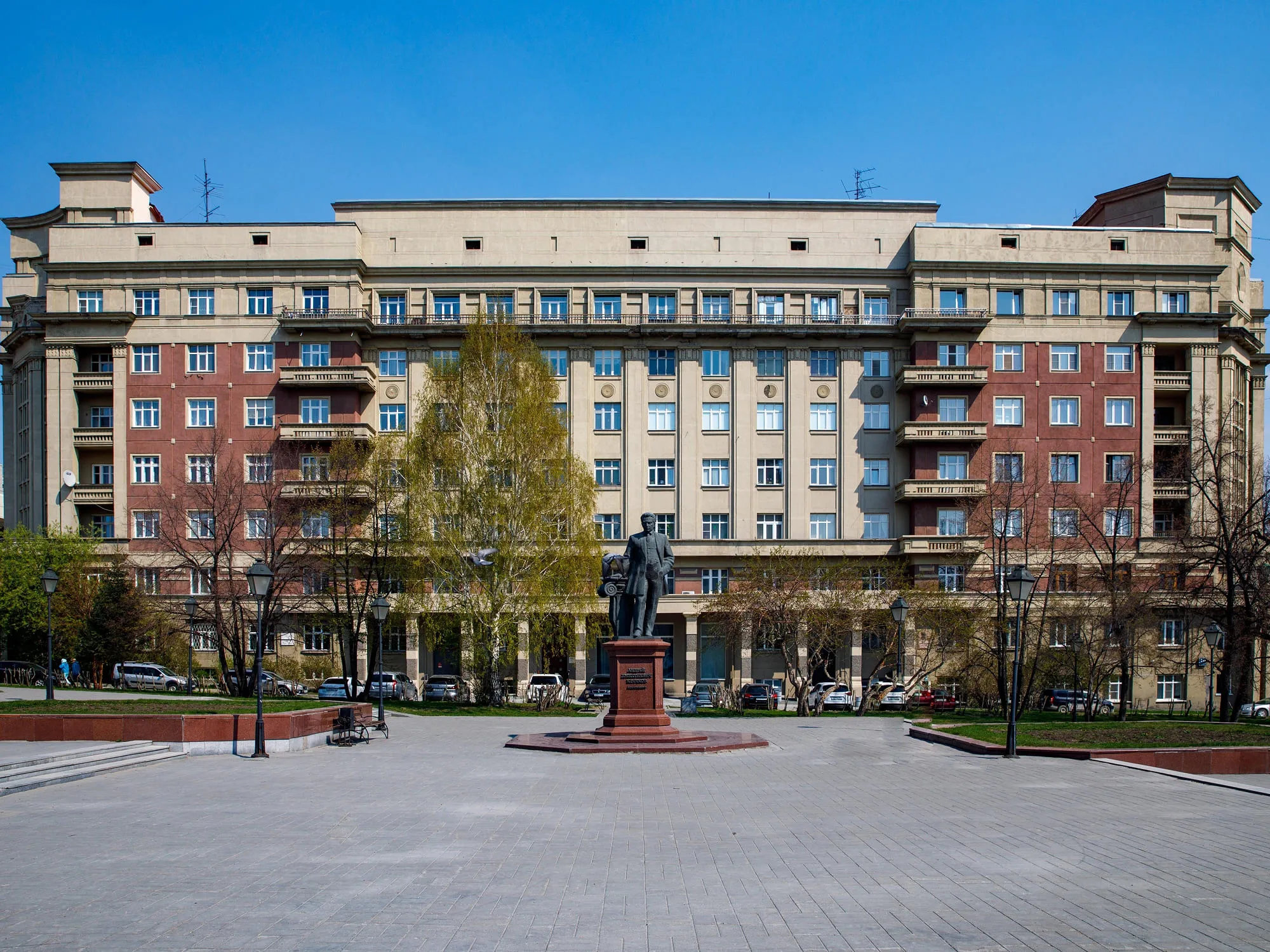 Apartment House with 100 Flats