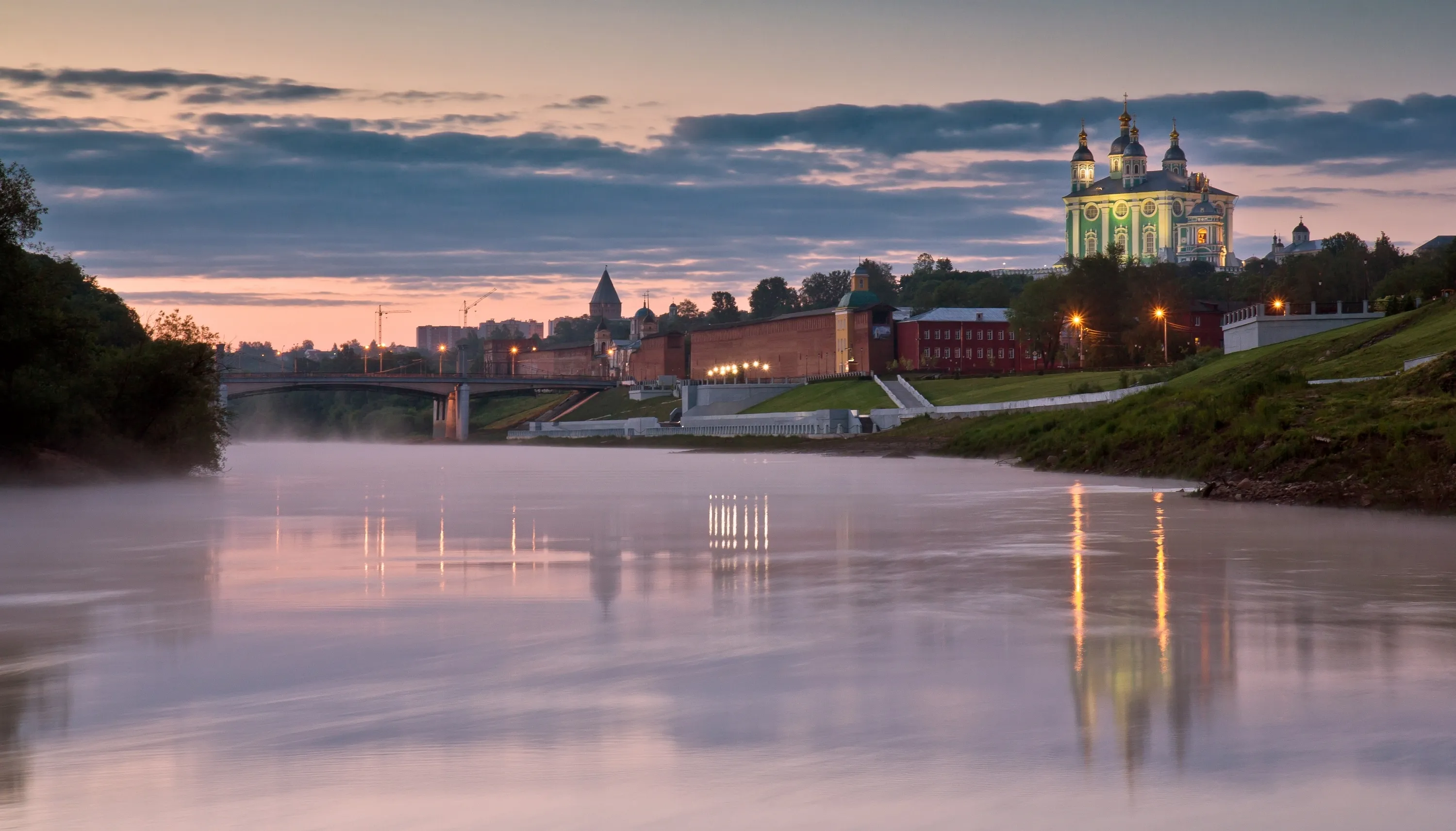 Smolensk Embankment