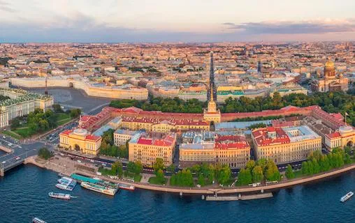 Saint Petersburg: A New Geography