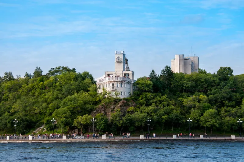 Muravyov-Amursky Park