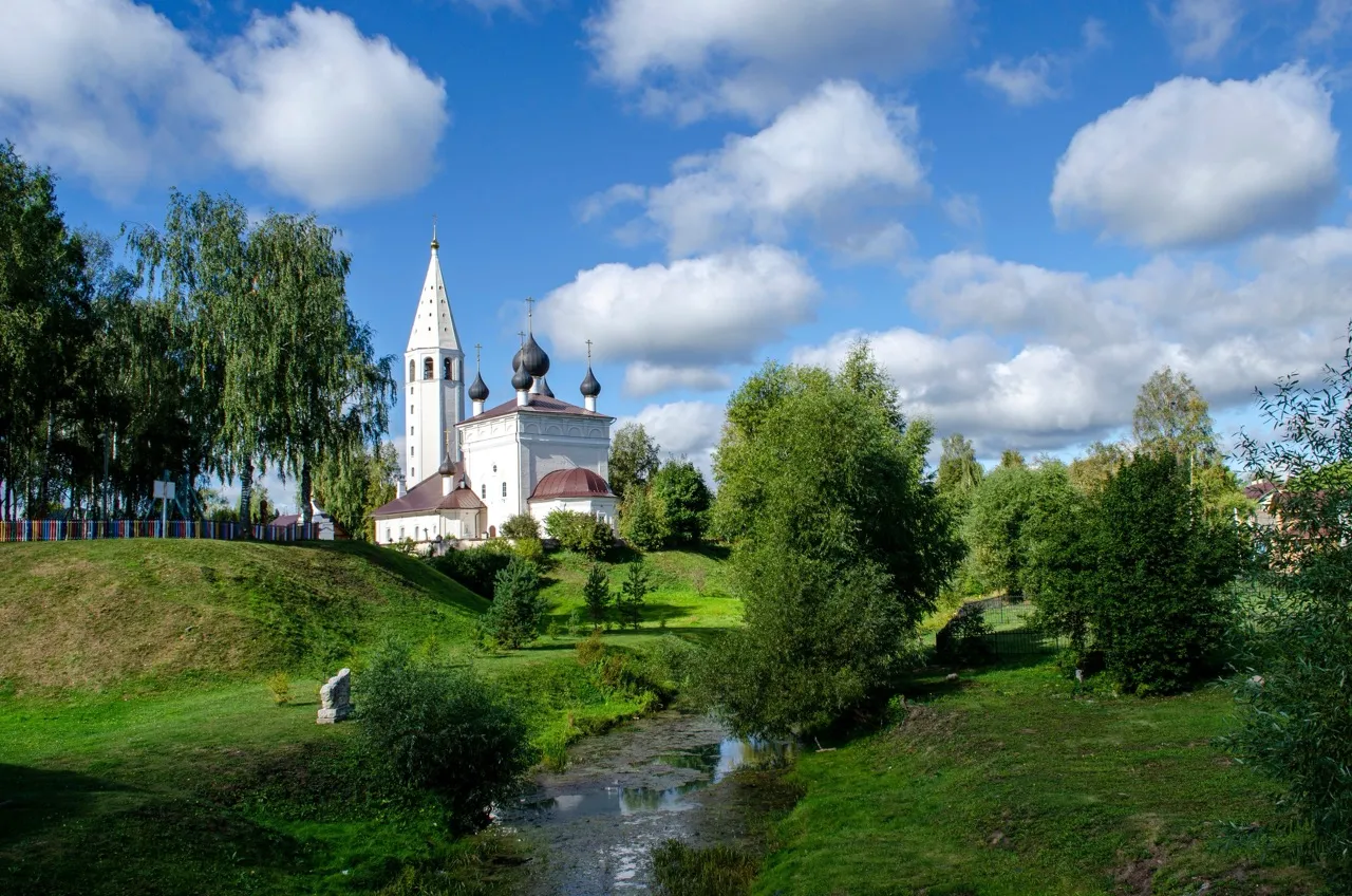 Vyatskoye Village